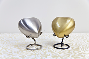 Hand made Classic brass Urn - Code UC - 04,05,06,07 (GS)